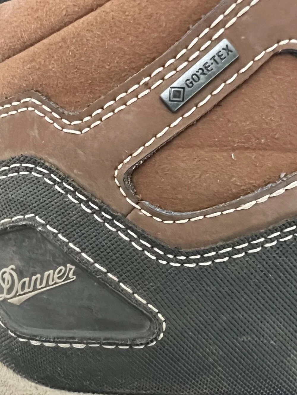 Danner Work Boots Gore Tex Composite Toe Vicious 4.5 Tan Brown Men's Size 9.5 D